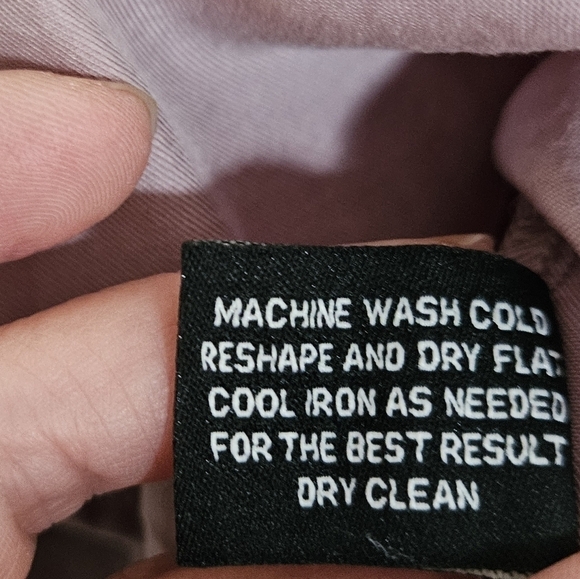 Walter Baker 100% Lyocell top size small - Picture 8 of 9